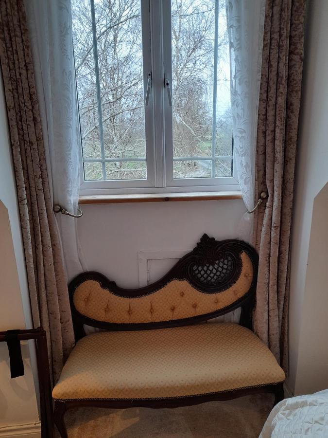 Annaswood B&B Cahir Kültér fotó